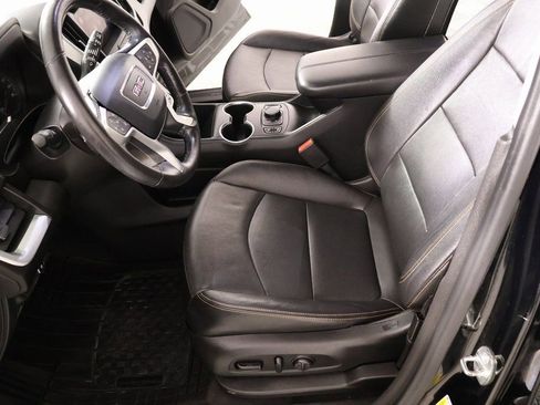 Used 2020 GMC Terrain SLT w/ Preferred Package image 10