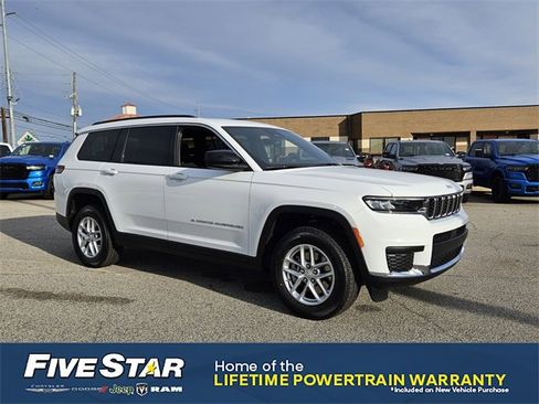 New 2025 Jeep Grand Cherokee L Laredo image 1