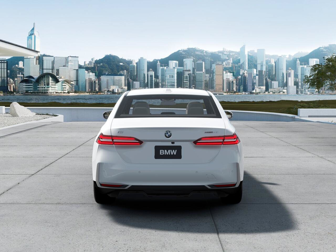 New 2027 BMW i5 eDrive40 w/ Premium Package RWD image 5