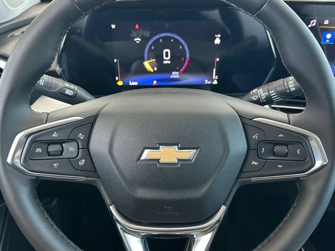 New 2026 Chevrolet Trax LT w/ Driver Confidence Package FWD image 23