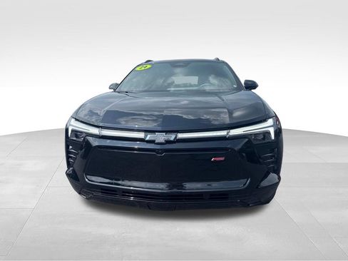 Used 2024 Chevrolet Blazer EV RS RWD image 9