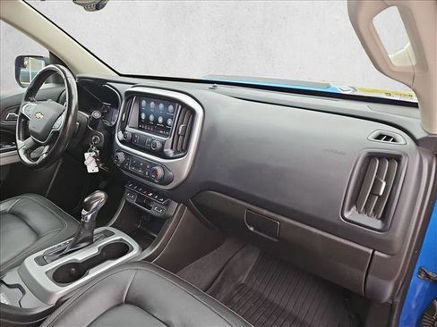 Used 2022 Chevrolet Colorado ZR2 AWD/4WD image 22