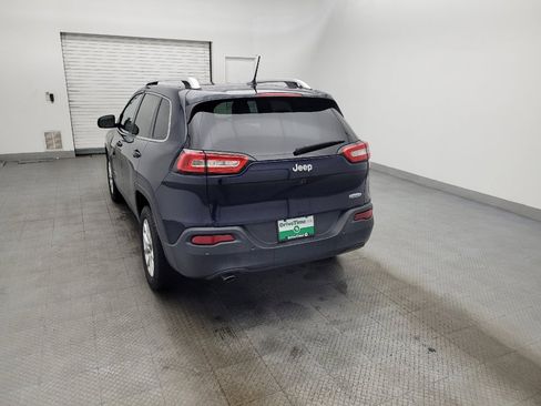 Used 2016 Jeep Cherokee Latitude w/ Safety/Convenience Group image 6