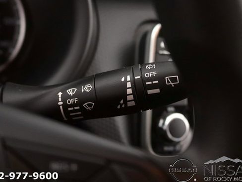 Used 2023 Nissan Kicks S image 21