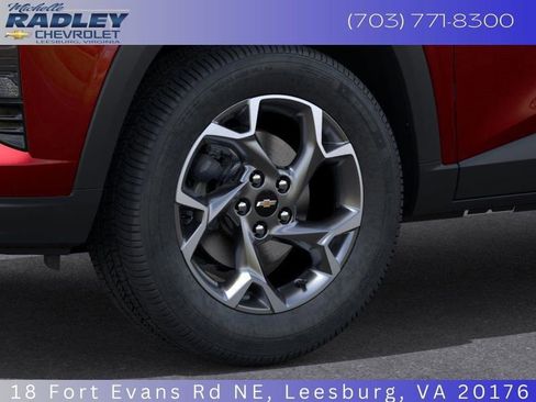 New 2026 Chevrolet Trax LT w/ Sunroof Package image 11