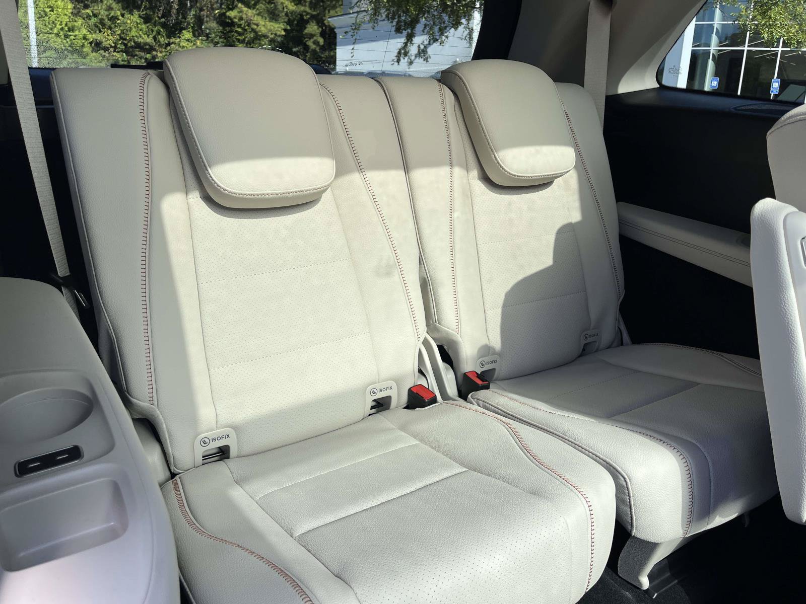 New 2027 Mercedes-Benz GLS 450 4MATIC image 46