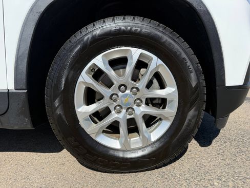 Certified 2020 Chevrolet Traverse LS FWD image 35