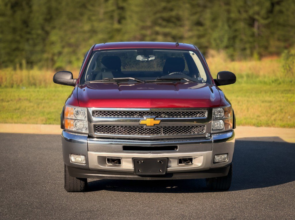 Used 2013 Chevrolet Silverado 1500 LT w/ All-Star Edition AWD/4WD image 4