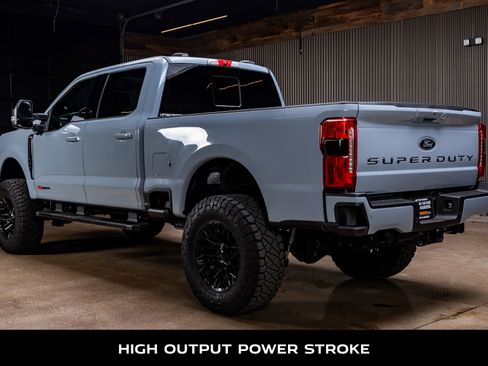 Used 2025 Ford F250 Lariat w/ Lariat Ultimate Package image 6