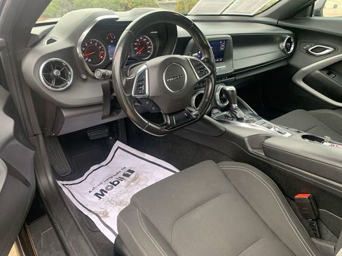 Certified 2022 Chevrolet Camaro LT image 7