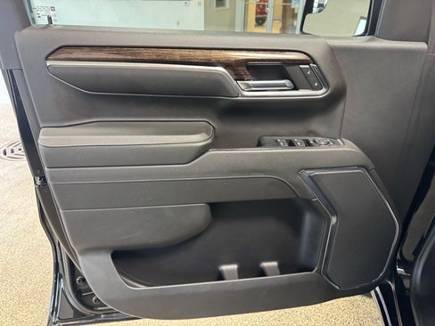 Used 2024 GMC Sierra 1500 Elevation w/ X31 Off-Road Package image 17