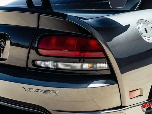 Used 2010 Dodge Viper ACR RWD image 63