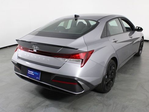 Used 2026 Hyundai Elantra Sport image 16