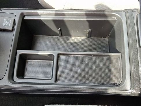 Used 2015 Honda CR-V LX image 26