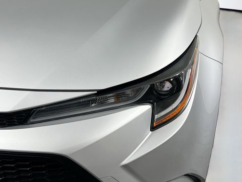Used 2022 Toyota Corolla LE image 11