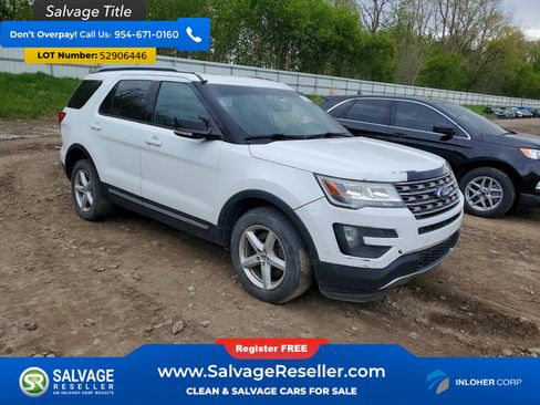 Used 2016 Ford Explorer XLT w/ Equipment Group 202A AWD/4WD image 5