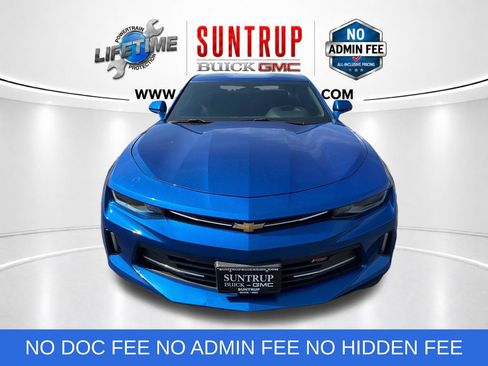 Used 2017 Chevrolet Camaro LT w/ RS Package RWD image 9