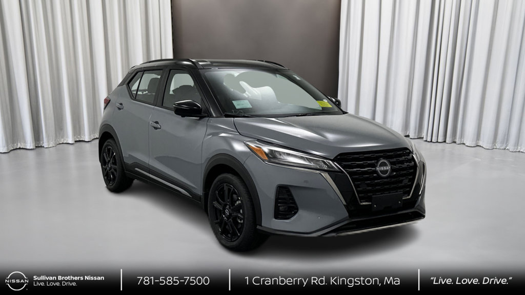 Certified 2024 Nissan Kicks SR FWD image 3