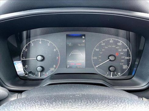 Used 2024 Toyota Corolla LE FWD image 22