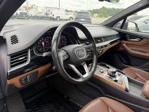 Used 2017 Audi Q7 2.0T Premium Plus w/ Premium Plus Package AWD/4WD image 26