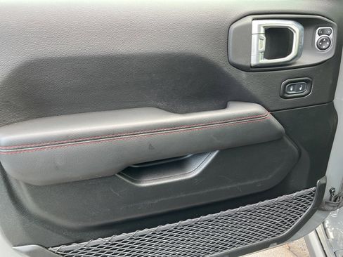 Used 2021 Jeep Wrangler Rubicon image 30