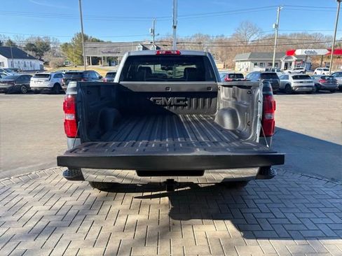 Used 2015 GMC Sierra 1500 SLE w/ SLE Value Package image 12
