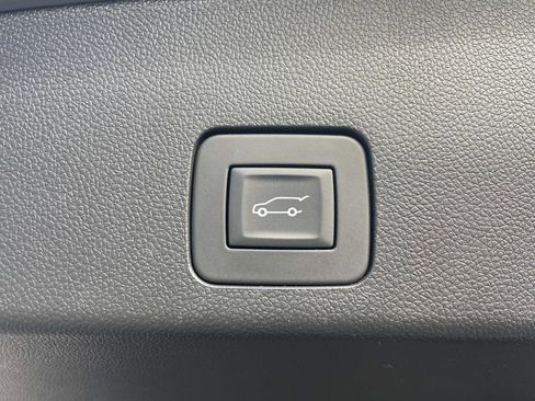 Used 2025 Buick Encore GX Preferred w/ Comfort Package image 12