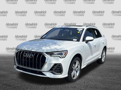 Used 2024 Audi Q3 2.0T Premium Plus w/ Premium Plus Package AWD/4WD image 6