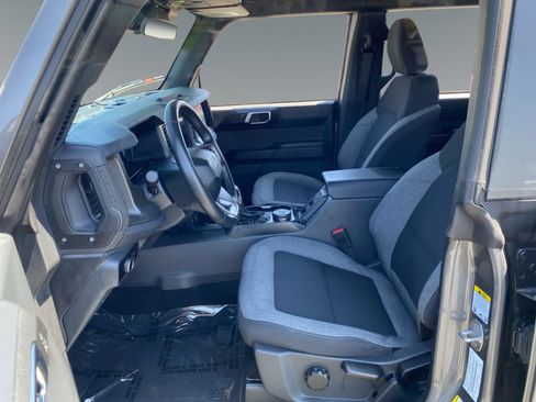 Used 2025 Ford Bronco Big Bend AWD/4WD image 9