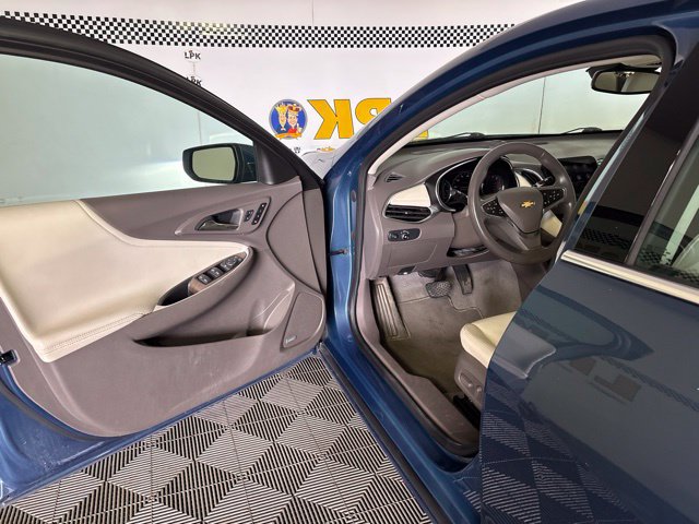 Used 2024 Chevrolet Malibu LT FWD image 17