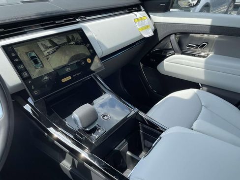 New 2026 Land Rover Range Rover Sport SE AWD/4WD image 31