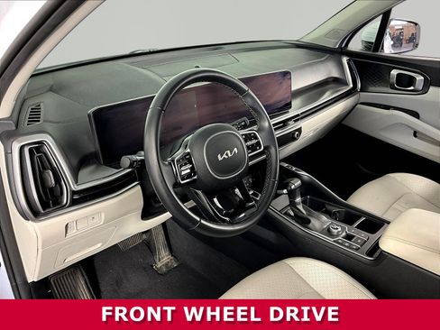 Certified 2024 Kia Sorento S w/ Panoramic Sunroof Package FWD image 17