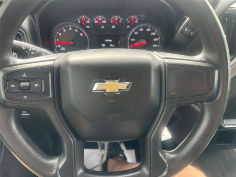 Used 2019 Chevrolet Silverado 1500 Custom w/ Custom Value Package AWD/4WD image 24