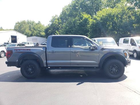 Used 2025 Ford F150 Raptor AWD/4WD image 4