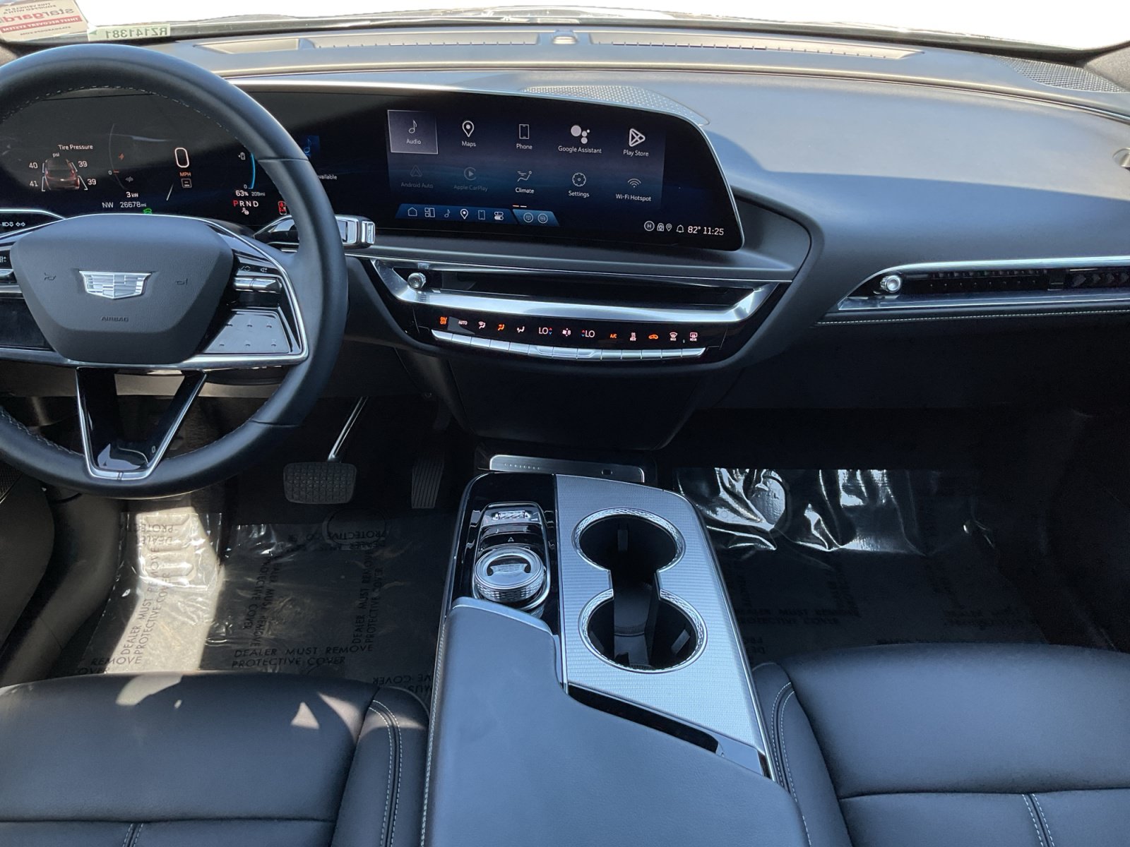 Used 2024 Cadillac Lyriq Tech RWD image 10