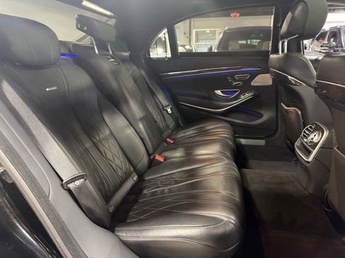 Used 2015 Mercedes-Benz S 63 AMG 4MATIC Sedan image 35