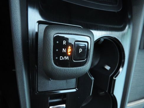 Certified 2023 Nissan Rogue SV image 25