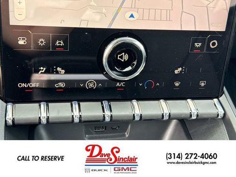 New 2027 GMC Terrain Elevation w/ LPO, Floor Liner Package FWD image 19