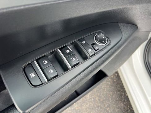Used 2021 Kia Forte LXS FWD image 23