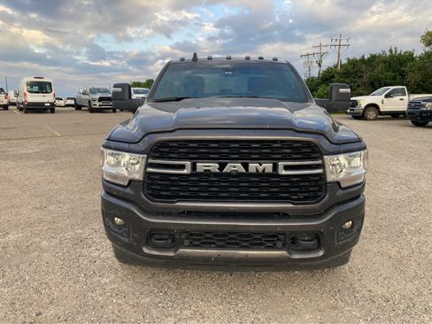 Used 2024 RAM 3500 Big Horn w/ Sport Appearance Package AWD/4WD image 10