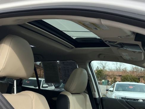 Certified 2025 Subaru Outback Limited image 12