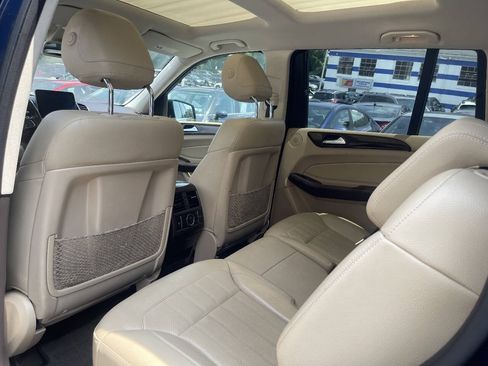 Used 2017 Mercedes-Benz GLS 450 4MATIC image 22