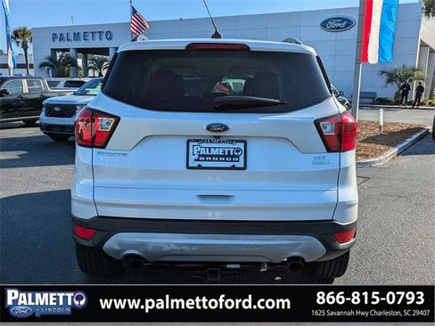 Used 2019 Ford Escape SEL image 5