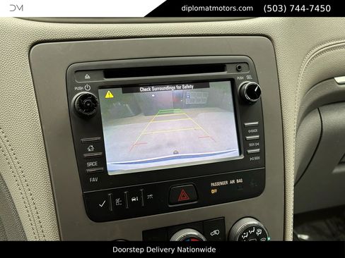 Used 2017 Chevrolet Traverse LS image 32