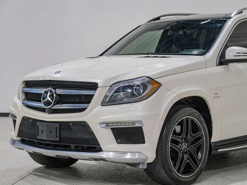 Used 2016 Mercedes-Benz GL 63 AMG 4MATIC image 10