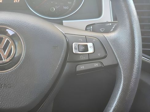 Used 2018 Volkswagen Atlas S image 26