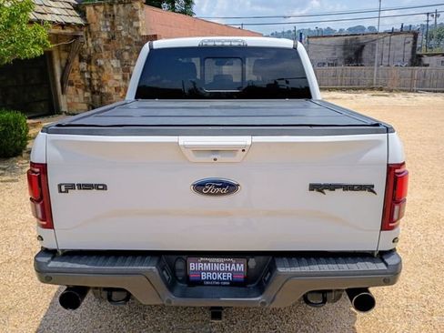 Used 2017 Ford F150 Raptor w/ Equipment Group 802A Luxury AWD/4WD image 14