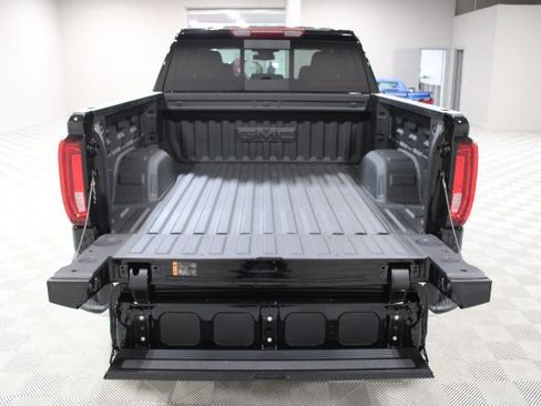 New 2026 GMC Sierra 1500 SLT w/ SLT Premium Plus Package AWD/4WD image 15