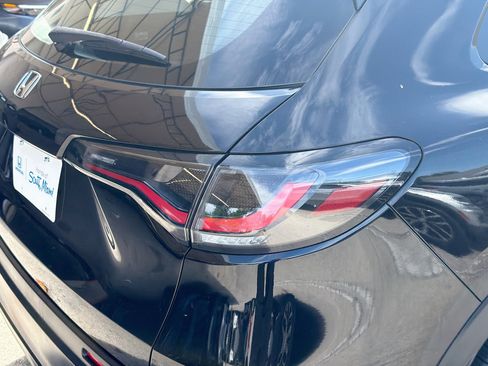 Certified 2024 Honda HR-V LX image 26
