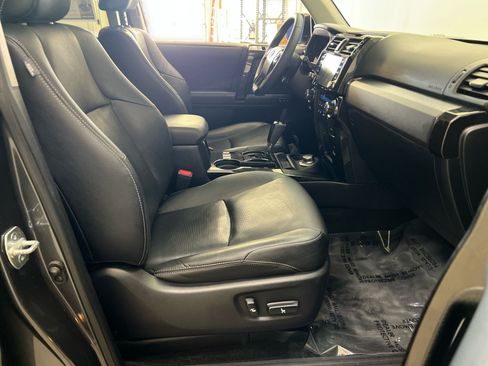 Used 2020 Toyota 4Runner Nightshade AWD/4WD image 26